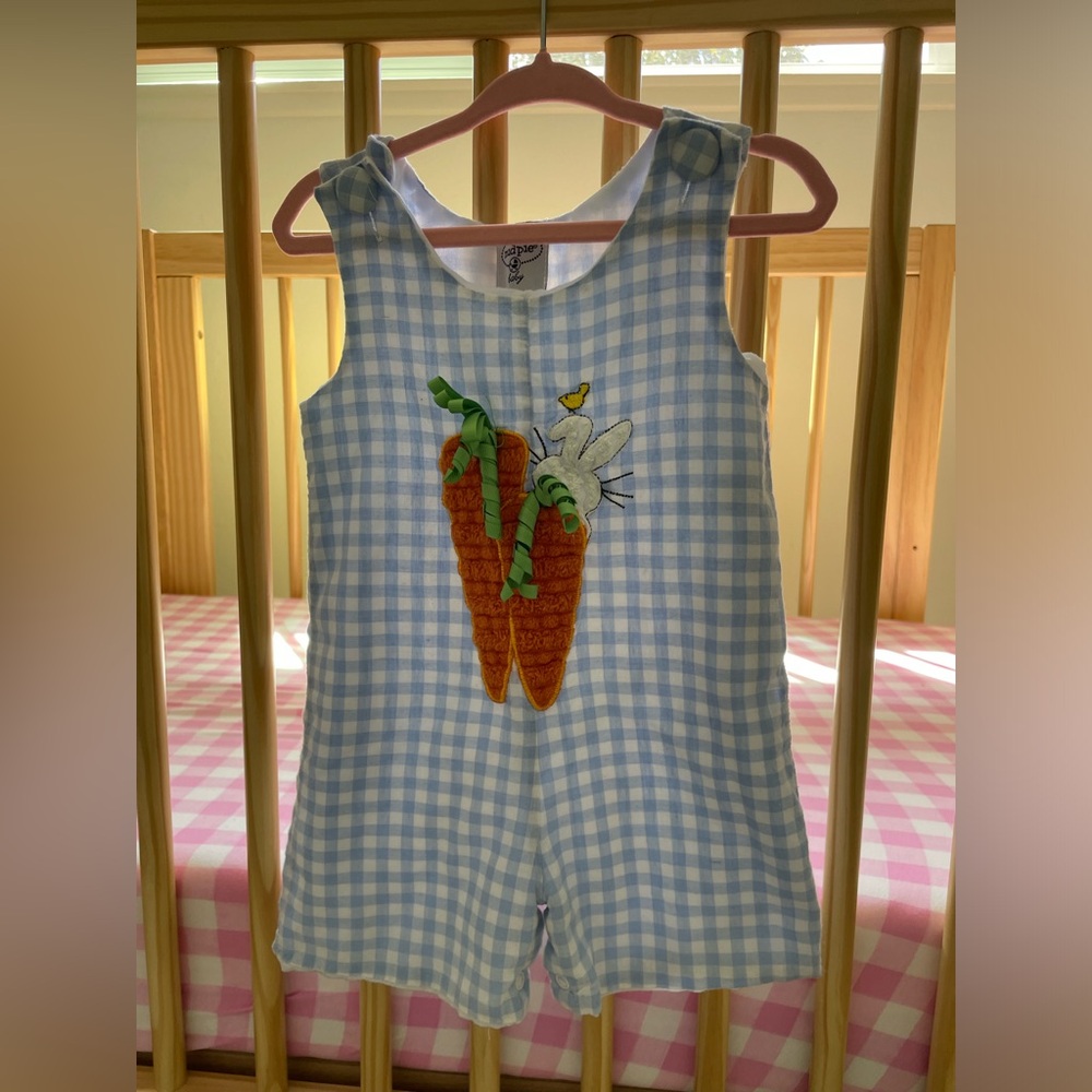 Mud Pie Easter seersucker romper // blue & white